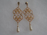 18 kt Gold Filled Vintage Style Stud  Earrings with Faux Pearl